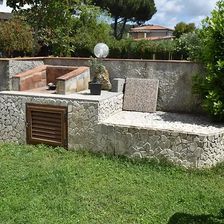 Trilocale Giardino - Spazio Esterno Privato, Clima E Posto Auto * 마리나디캄포